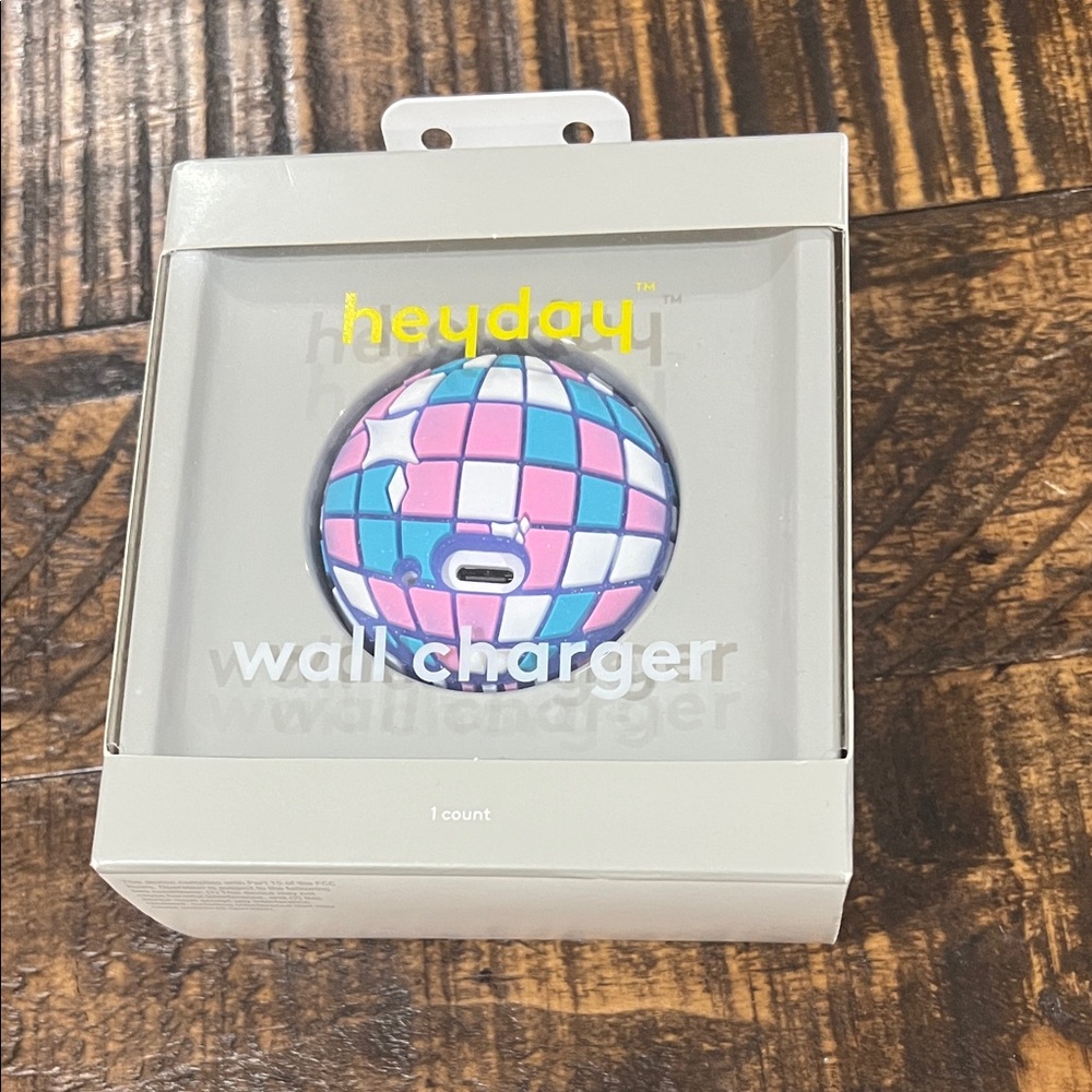 Heyday Pastel Checkered Wall Charger